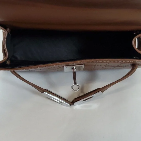 NEW BROWN CROC EMBOSSED FAUX LEATHER SMALL SATCHEL CROSSBODY BAG - Picture 2 of 13